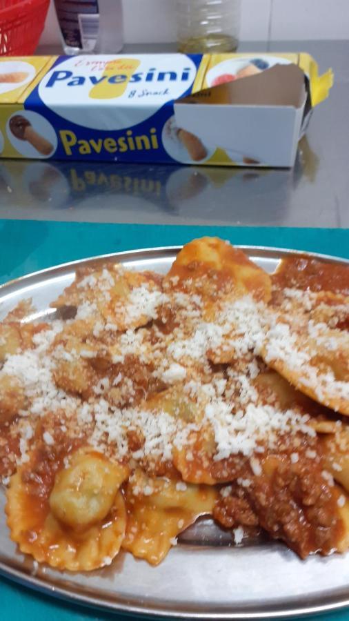 לינה וארוחת בוקר פיאטרה סנטה Nonna Lory מראה חיצוני תמונה