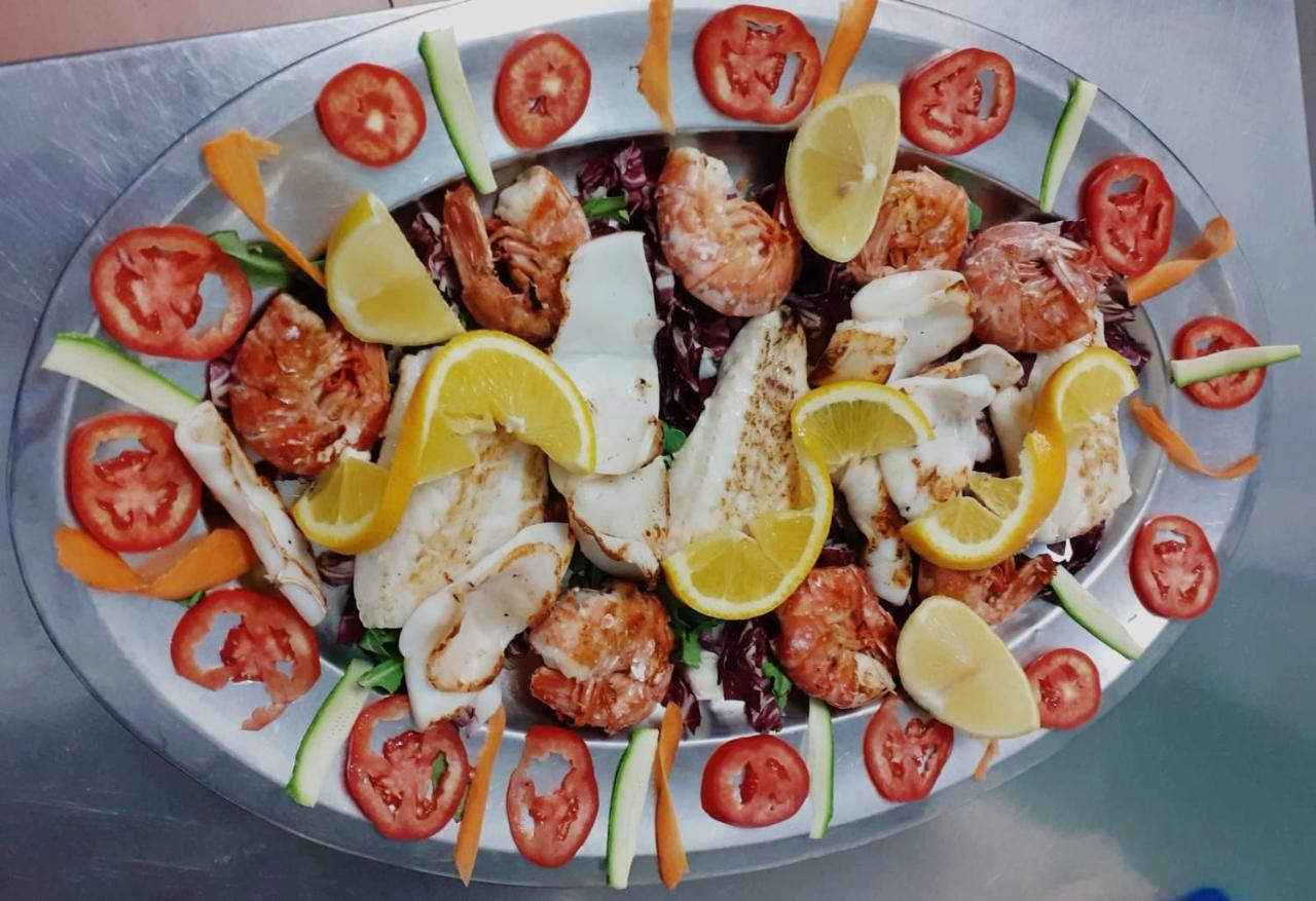 לינה וארוחת בוקר פיאטרה סנטה Nonna Lory מראה חיצוני תמונה